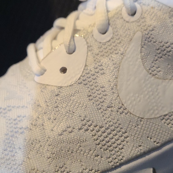 Nike Air Lace Design Sneakers - Picture 7 of 16
